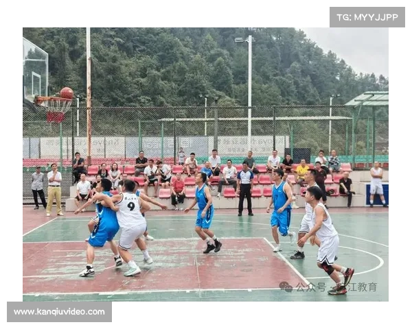 中国篮球协会鼓励多元化选拔，体育系统、教育系统与社会系统协同合作